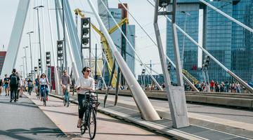 People cycling_Rotterdam.