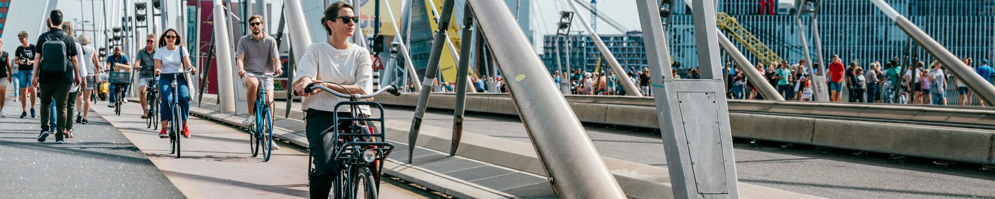 People cycling_Rotterdam.